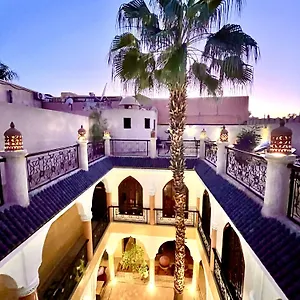 https://riad-fatinat-marrakech.marrakeshhotelsmorocco.com